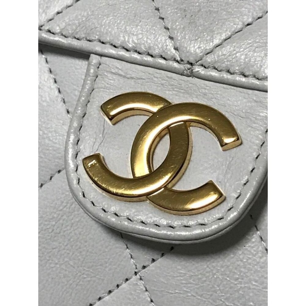 Authentic CHANEL Classic Single Flap Bag Quilted Matelasse Lambskin White Purse - Picture 14 of 15